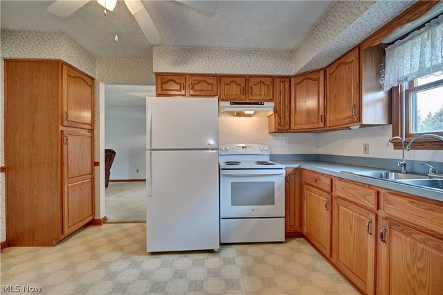 9316 Baer Road, Marshallville, OH 44645