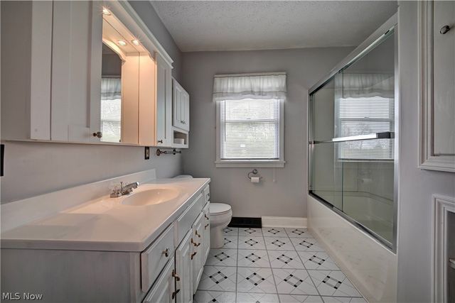 9316 Baer Road, Marshallville, OH 44645