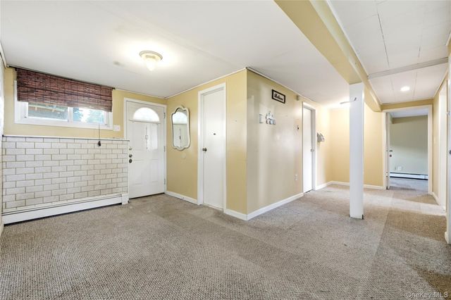 835 7th Street, West Babylon, NY 11704