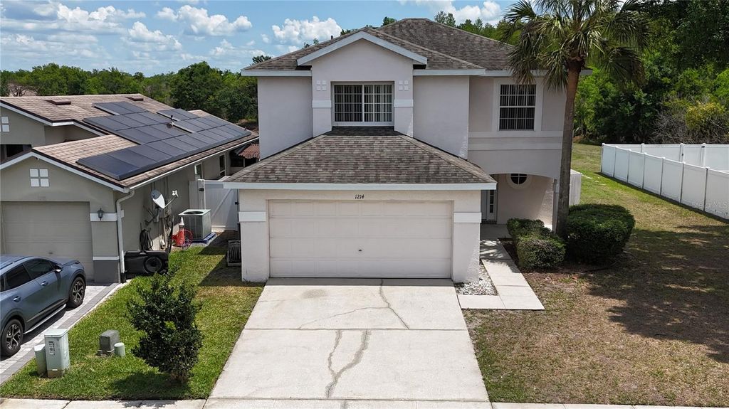 Image 1 of property listing at 1214 TIMBERBEND CIRCLE, Orlando, FL 32824