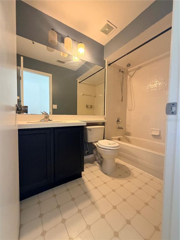 Image 22 of property listing at 1214 TIMBERBEND CIRCLE, Orlando, FL 32824