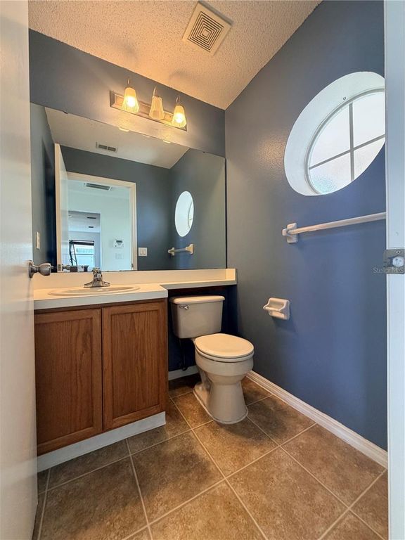 Image 23 of property listing at 1214 TIMBERBEND CIRCLE, Orlando, FL 32824