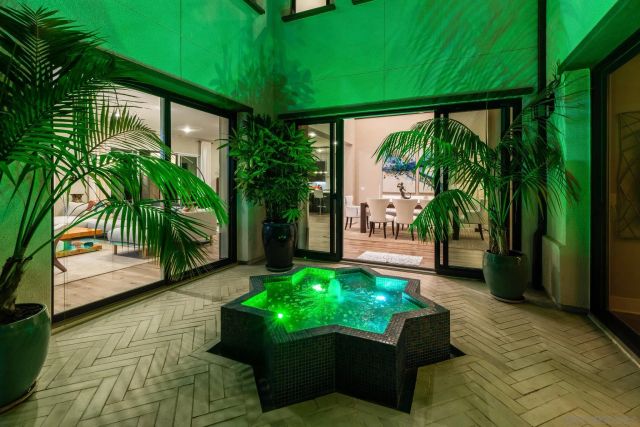 6203 Sunrose Crest Way, San Diego, CA 92130