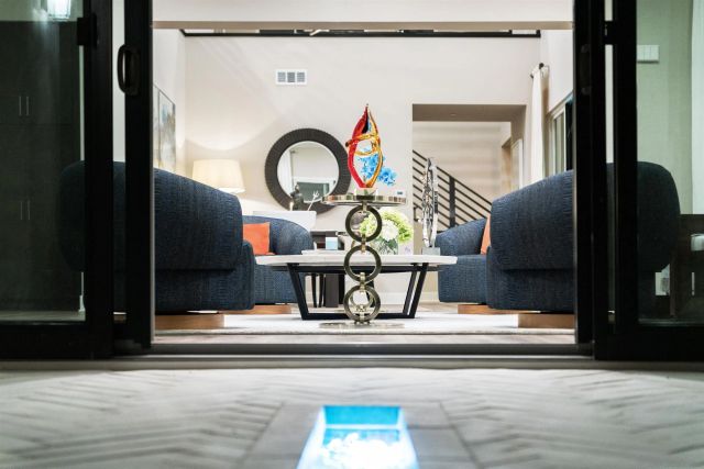 6203 Sunrose Crest Way, San Diego, CA 92130