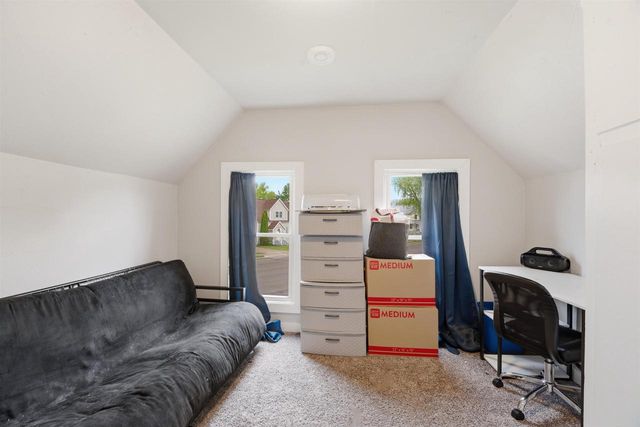 802 DEPOT STREET, Manawa, WI 54949