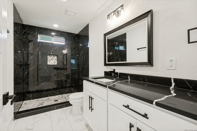3065 VALLEY RD, San Antonio, TX 78221