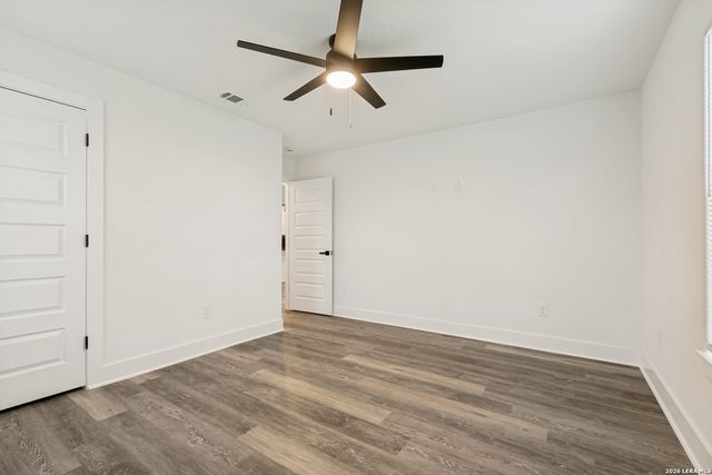 3065 VALLEY RD, San Antonio, TX 78221