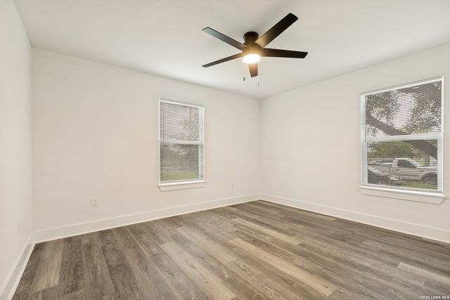 3065 VALLEY RD, San Antonio, TX 78221