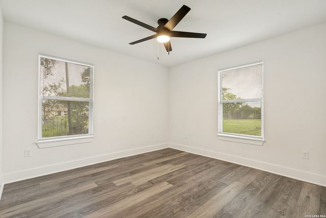 3065 VALLEY RD, San Antonio, TX 78221