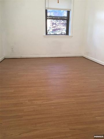 418 Main Street B2, Fort Lee, NJ 07024