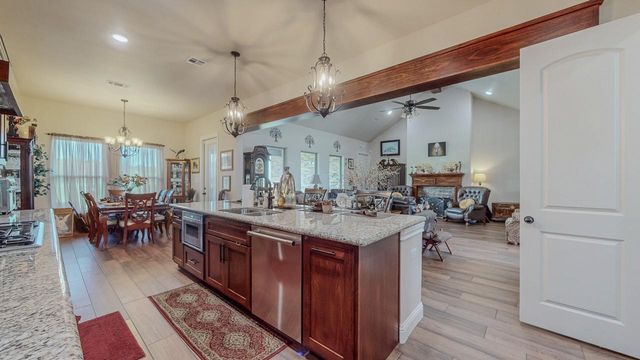 15360 Hercules Drive, Beaumont, TX 77713