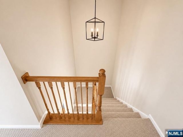 774 Sassafras Court, Mahwah, NJ 07430