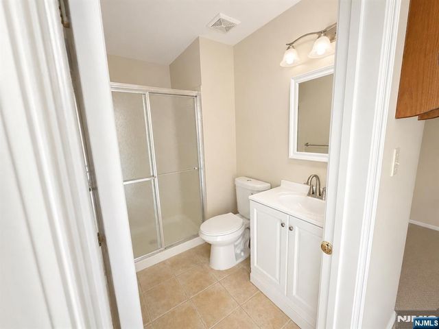 774 Sassafras Court, Mahwah, NJ 07430