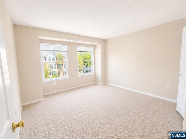 774 Sassafras Court, Mahwah, NJ 07430