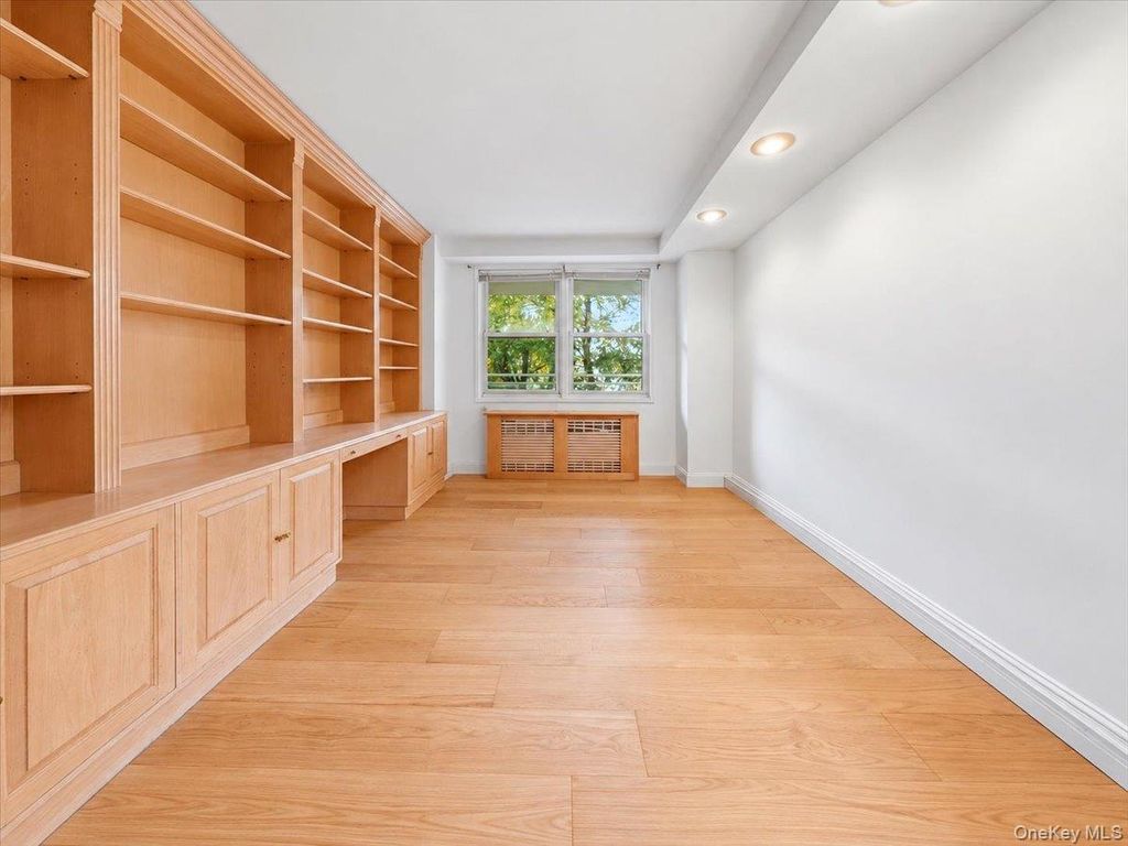2575 Palisade Avenue 1L, Bronx, NY 10463 — photo 5