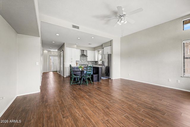 6245 E MILLS Street, Mesa, AZ 85215