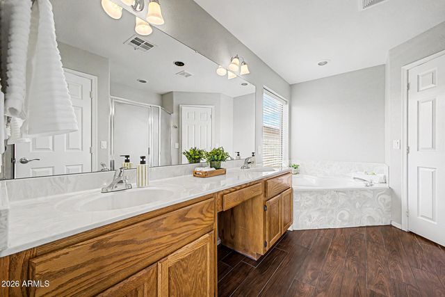 6245 E MILLS Street, Mesa, AZ 85215