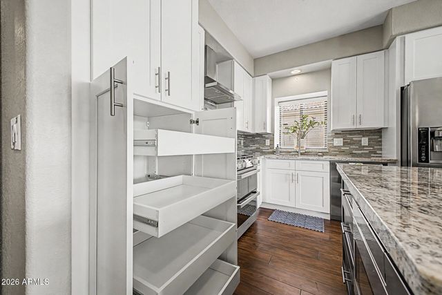6245 E MILLS Street, Mesa, AZ 85215