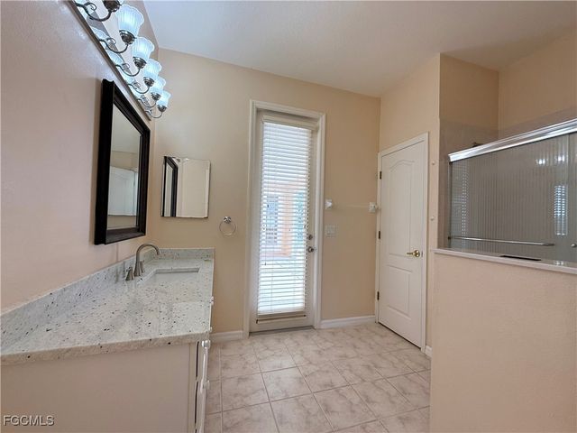 1700 SW 30th TER, Cape Coral, FL 33914