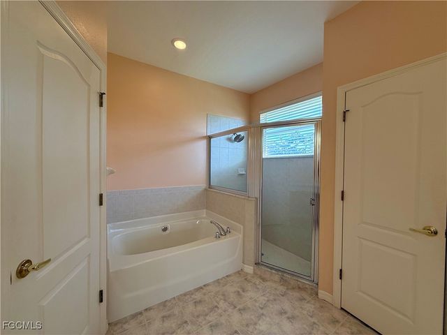 1700 SW 30th TER, Cape Coral, FL 33914