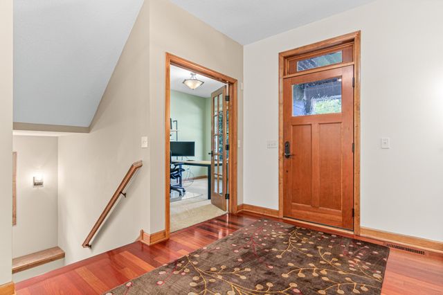 11388 Avery Drive, Inver Grove Heights, MN 55077