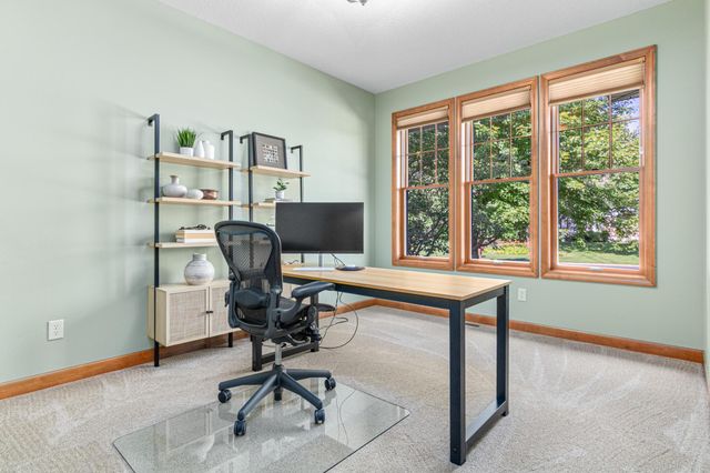 11388 Avery Drive, Inver Grove Heights, MN 55077