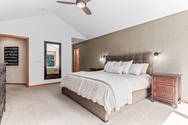 11388 Avery Drive, Inver Grove Heights, MN 55077