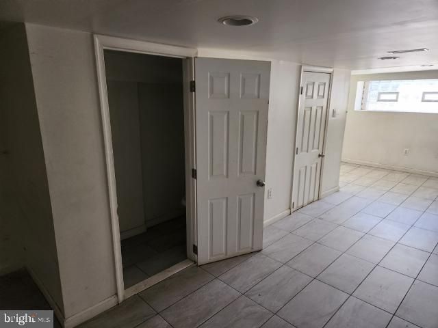 2043 S AIKENS ST, Philadelphia, PA 19142