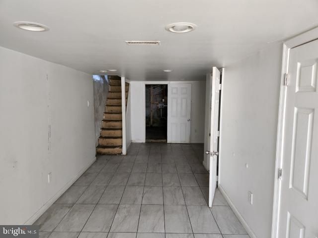 2043 S AIKENS ST, Philadelphia, PA 19142