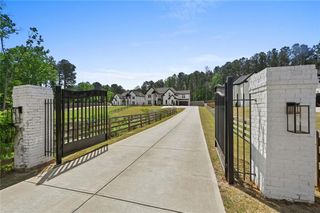2694 Thompson Mill Road, Buford, GA 30519