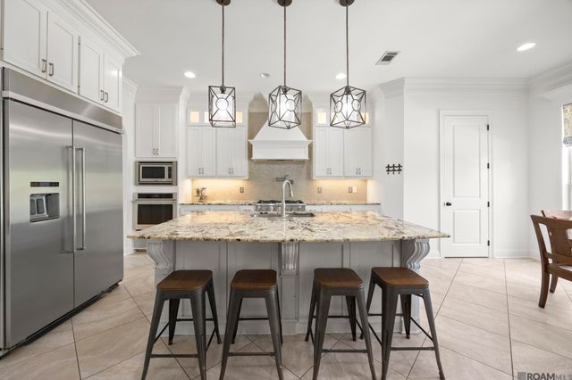 18638 Seagull Ln, Prairieville, LA 70769