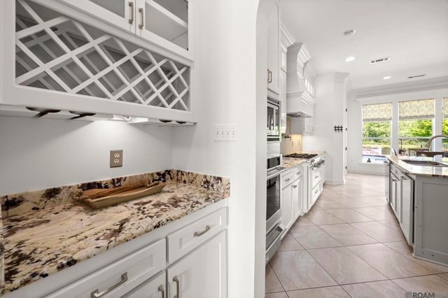 18638 Seagull Ln, Prairieville, LA 70769