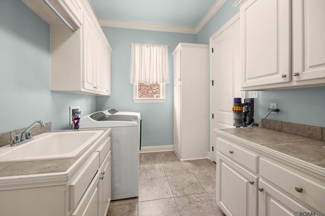 18638 Seagull Ln, Prairieville, LA 70769