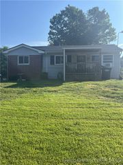 1920 Vienna Road, Charlestown, IN 47111