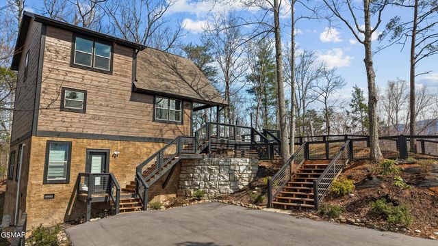 441 Matterhorn Drive, Gatlinburg, TN 37738