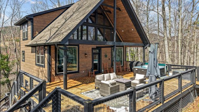 441 Matterhorn Drive, Gatlinburg, TN 37738