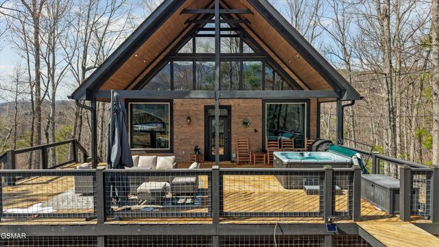 441 Matterhorn Drive, Gatlinburg, TN 37738