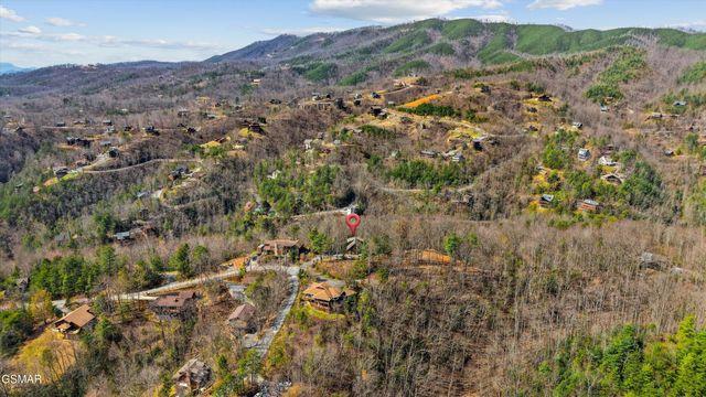 441 Matterhorn Drive, Gatlinburg, TN 37738