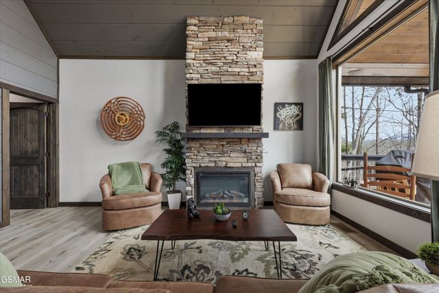 441 Matterhorn Drive, Gatlinburg, TN 37738