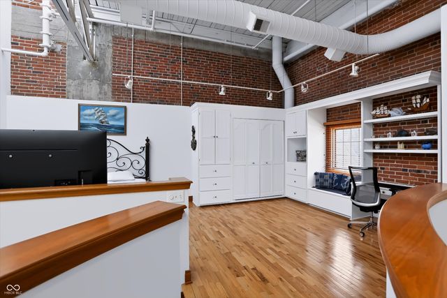 735 Lexington Avenue 15, Indianapolis, IN 46203