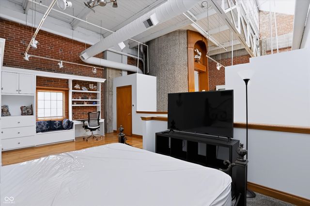 735 Lexington Avenue 15, Indianapolis, IN 46203