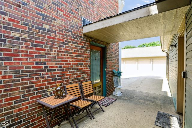 735 Lexington Avenue 15, Indianapolis, IN 46203