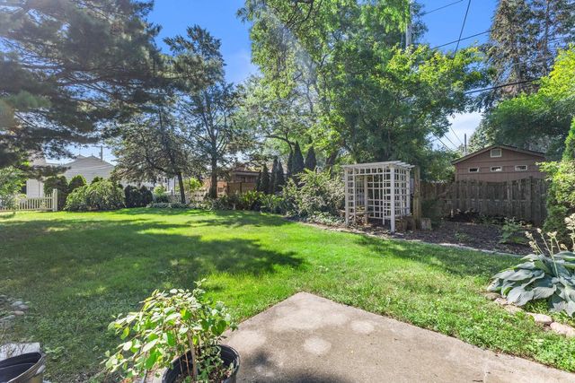 449 Melvin AVENUE, Racine, WI 53402