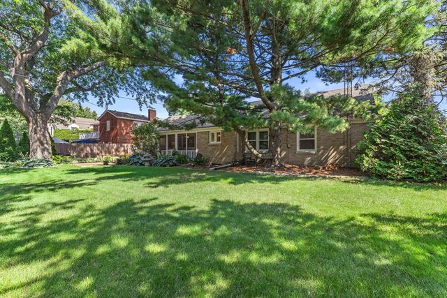 449 Melvin AVENUE, Racine, WI 53402