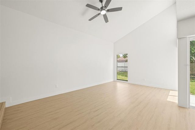 11379 BROOKGREEN DRIVE, Tampa, FL 33624
