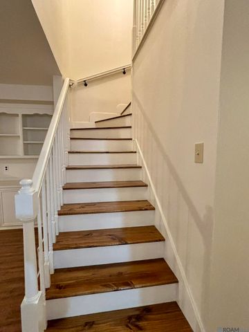 5416 Heatherstone Dr, Baton Rouge, LA 70820