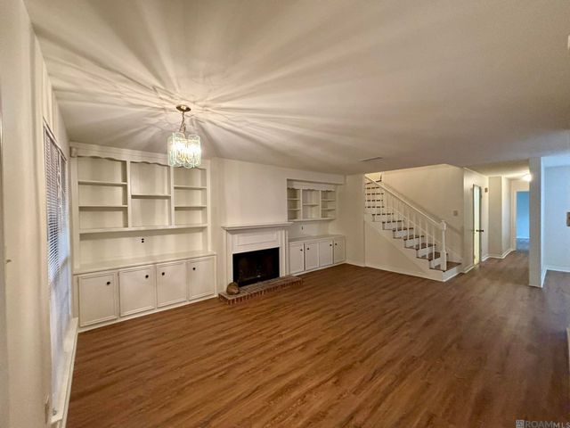 5416 Heatherstone Dr, Baton Rouge, LA 70820