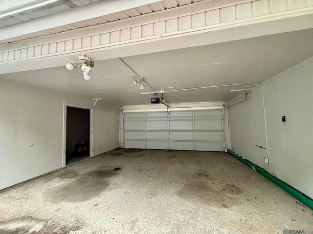 5416 Heatherstone Dr, Baton Rouge, LA 70820