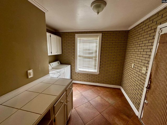 1001 Gardendale, Columbia, SC 29210