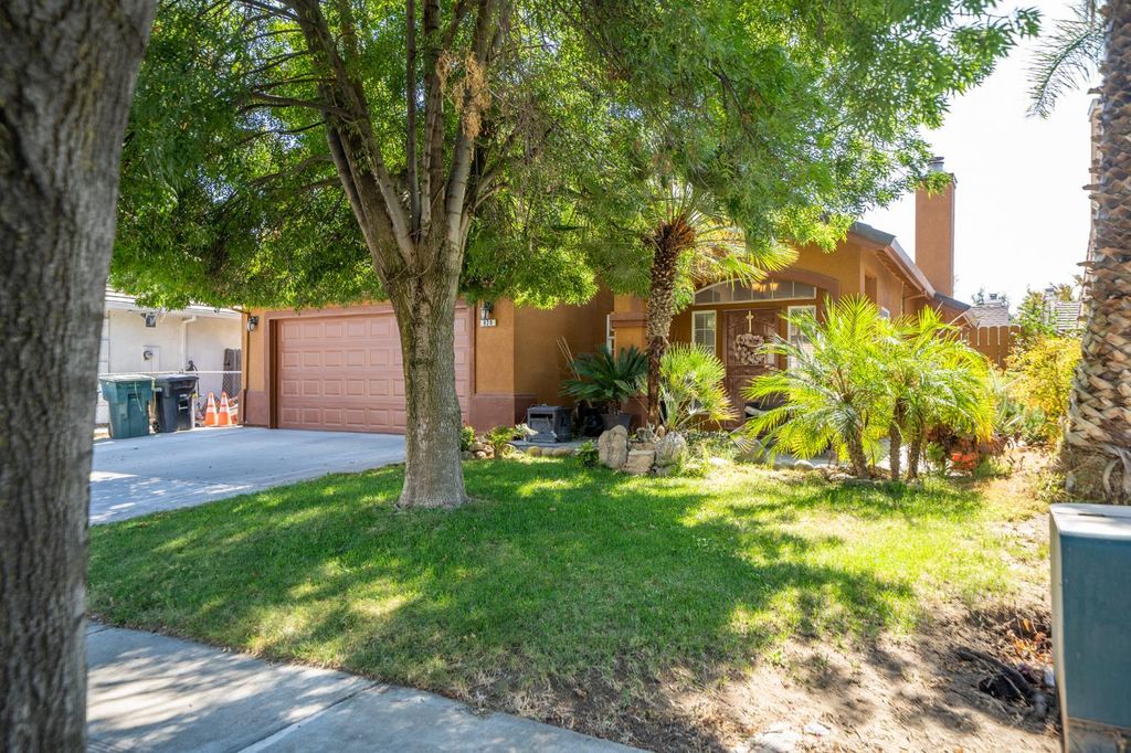 926 ALCOY Dr, Ceres, CA 95307